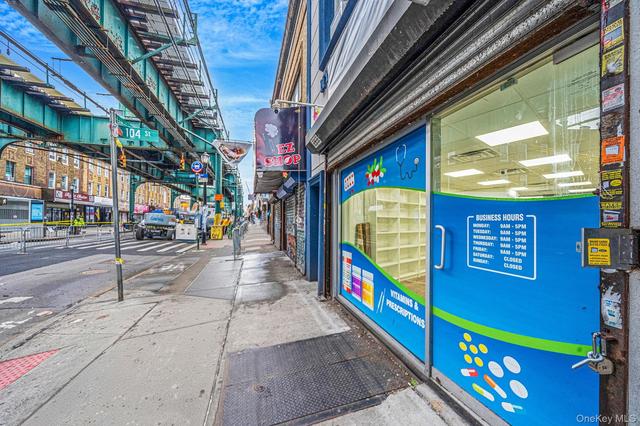 104-06 Jamaica Ave, New York, NY 11418