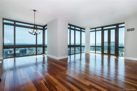 175 Huguenot St #1802, New Rochelle, NY 10801