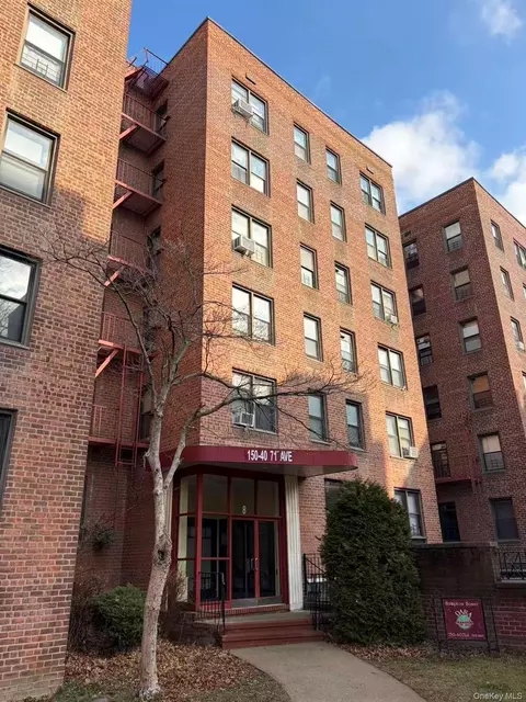 150-40 71st Ave #1K, New York, NY 11367