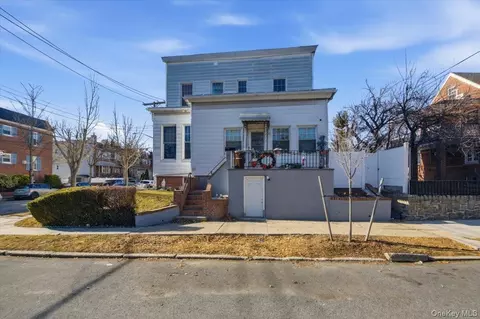 2523 Woodhull Ave, New York, NY 10469