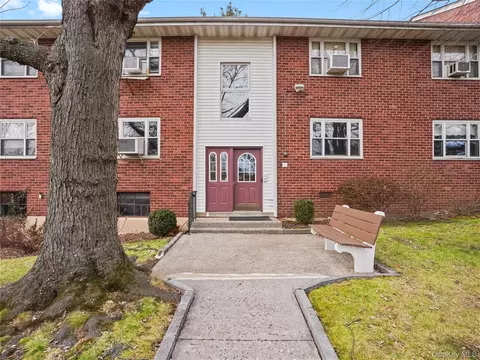 6 Dehaven Dr #1E, Yonkers, NY 10703