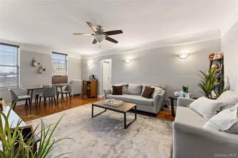 472 Gramatan Avenue Bldg 6 Ave UNIT BB4, Mount Vernon, NY 10552