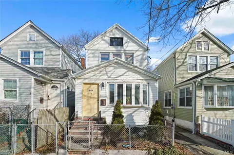 11005 Union Hall St, New York, NY 11433