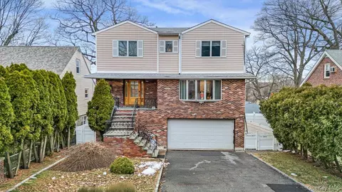 41 Tyndale Pl, Yonkers, NY 10701