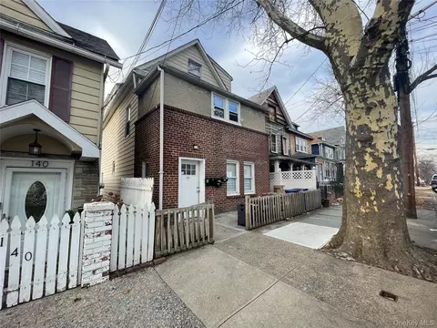 142 N Terrace Ave, Mount Vernon, NY 10550