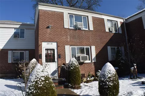 225-28 88 Ave UNIT 37-7-LOWER LEVEL, New York, NY 11427