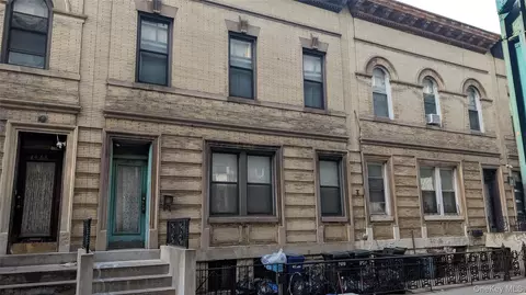 44-66 23rd St, Long Island City, NY 11101