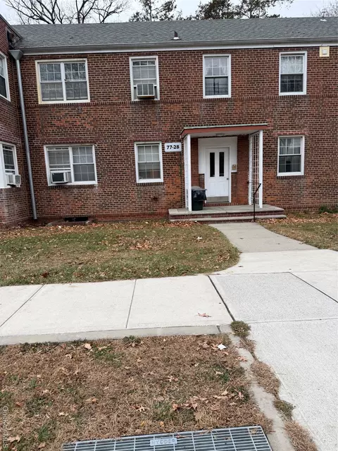 77-28 Vleigh Pl #81 B, Flushing, NY 11367
