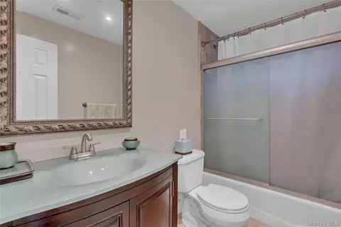 Bath - 2 Riverview Ter, Smithtown, NY 11787 photo 7 of 8