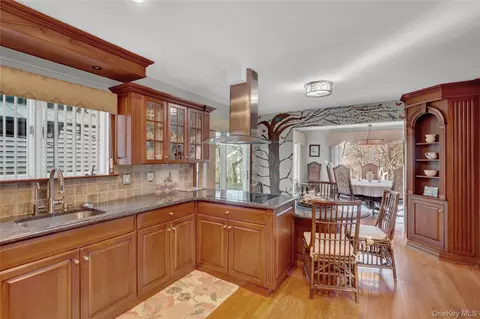 Kitchen - 2 Riverview Ter, Smithtown, NY 11787 photo 1 of 5