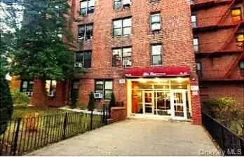 33-44 Junction Blvd #6X, Jackson Heights, NY 11372