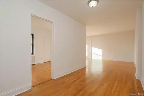 440 Warburton Ave #5-F, Yonkers, NY 10701