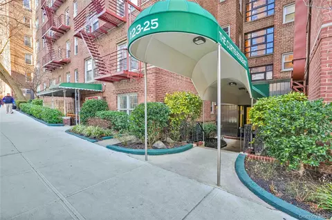 123-25 82nd Ave #5R, Kew Gardens, NY 11415
