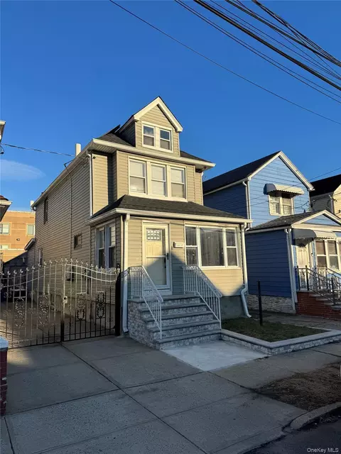 11617 148th St, Jamaica, NY 11436