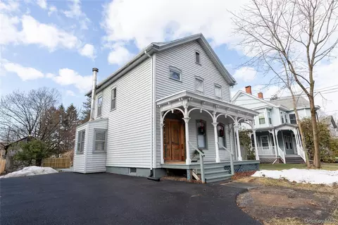 244 Broadway, Esopus, NY 12429