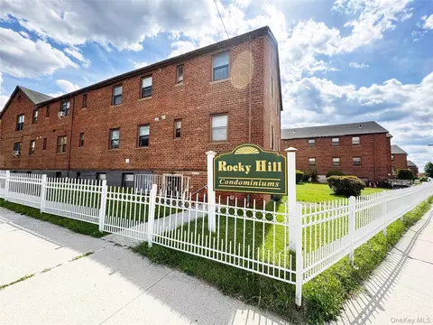 202-06 Rocky Hill Rd #6C1, Bayside, NY 11361