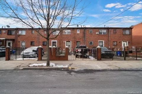 576 Barbey St, Brooklyn, NY 11207