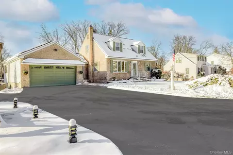 16 Highview Ave, Ramapo, NY 10901