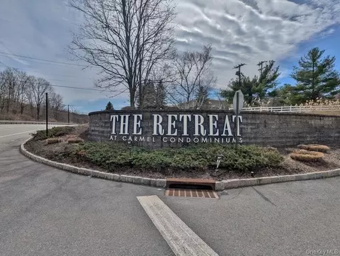 18 Wheeler Ct, Carmel, NY 10512