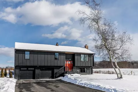 29 Rest Plaus Rd, Marbletown, NY 12484
