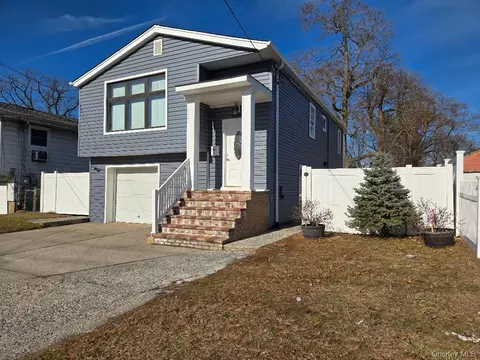 1005 Broadway, North Hempstead, NY 11590