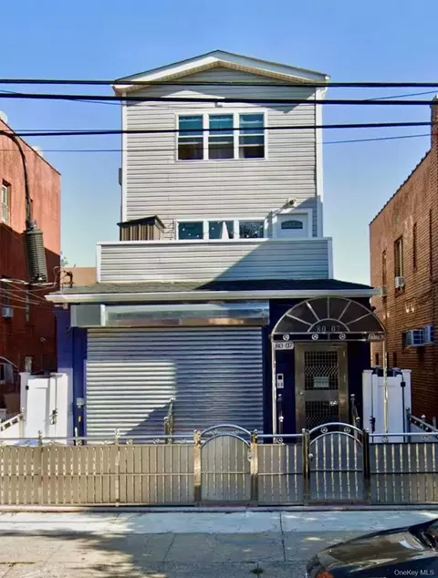 8007 31st Ave, East Elmhurst, NY 11370