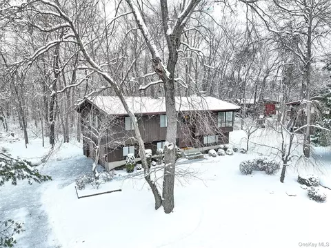 4 Beaver Dam Rd, Ramapo, NY 10970