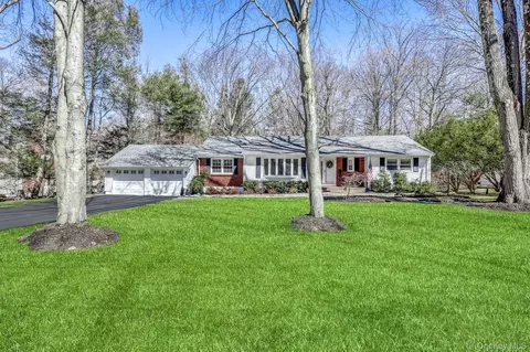 5 Moriah Ln, Ramapo, NY 10901