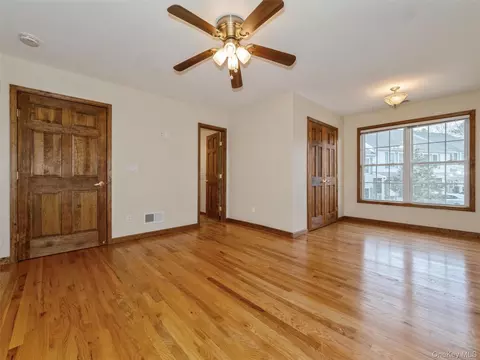 Bedroom - 43 Aveonis Ct, Fishkill, NY 12524 photo 3 of 5