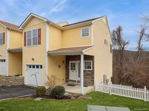 Exterior - 43 Aveonis Ct, Fishkill, NY 12524 photo 2 of 5