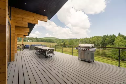 Exterior - 208 Mill St, Windham, NY 12496 photo 3 of 6