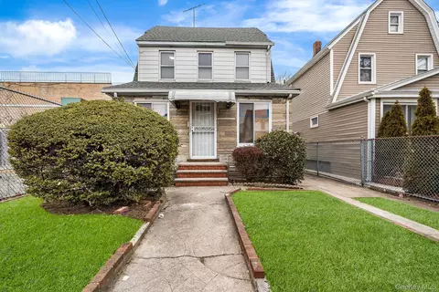 19125 115th Rd, New York, NY 11412