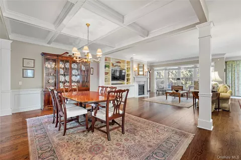 Dining - 39 Kimberly Dr #39, Westhampton, NY 11977 photo 3 of 3