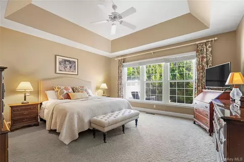 Bedroom - 39 Kimberly Dr #39, Westhampton, NY 11977 photo 1 of 2
