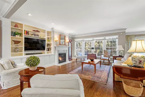 Living - 39 Kimberly Dr #39, Westhampton, NY 11977 photo 1 of 1