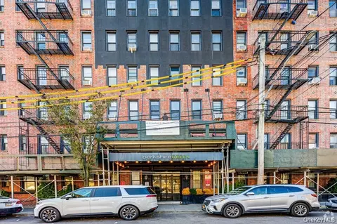 42-22 Ketcham St #3E, New York, NY 11373