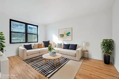 52-18 39th Ave #3C, Woodside, NY 11377