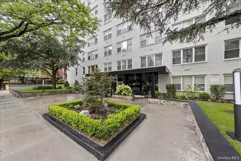 1170 Ocean Pkwy #5D, Brooklyn, NY 11230
