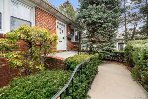 5824 Fieldston Rd, New York, NY 10471