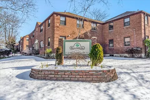 242-68 Horace Harding Expy #UPPER, Douglaston, NY 11362