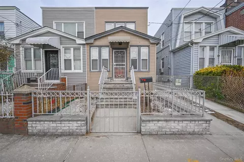 10315 124th St, South Richmond Hill, NY 11419