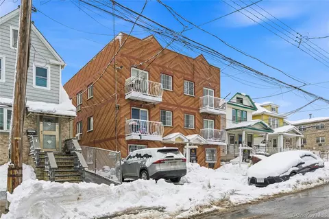 133-13 95th Ave, South Richmond Hill, NY 11419