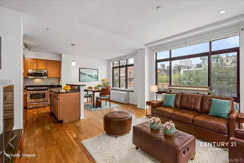 14 Hope St #3F, Brooklyn, NY 11211