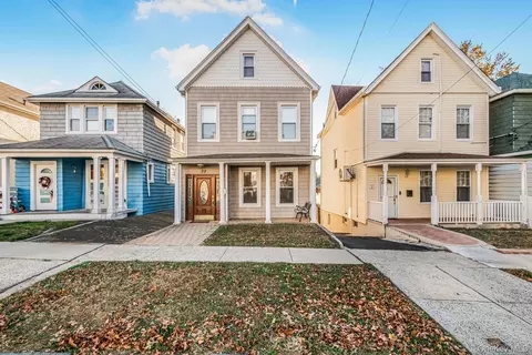 32 Glover Ave, Yonkers, NY 10704