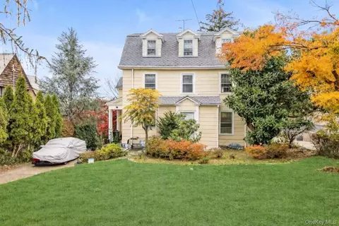 38-19 223rd St, New York, NY 11361