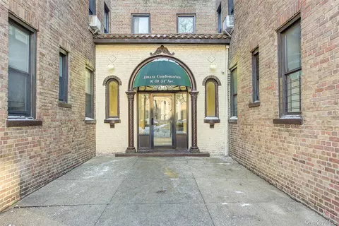 91-10 34th Ave #3D, New York, NY 11372