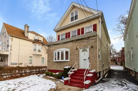 219 S Sixth Ave, Mount Vernon, NY 10550
