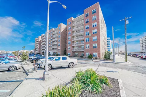 410 E Broadway #5O, Long Beach, NY 11561