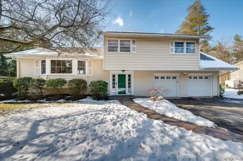 1079 Weaver St, New Rochelle, NY 10804