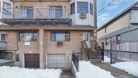 1364 E 92nd St #101, Brooklyn, NY 11236